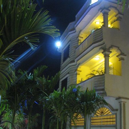Overflow Guesthouse Siem Reap Bagian luar foto